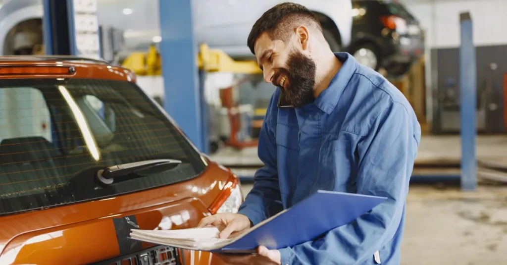 assurance et entretien véhicule : protégez votre voiture avec des garanties adaptées et optimisez sa performance grâce à un entretien régulier.