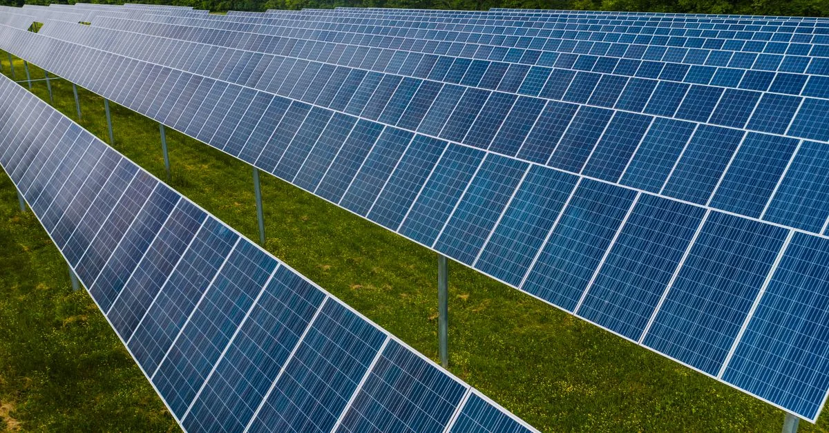 découvrez nos panneaux solaires performants et écologiques pour produire votre propre énergie renouvelable et réduire vos coûts énergétiques.